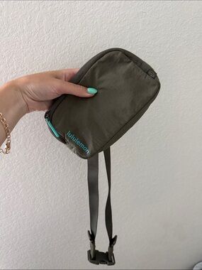Lululemon Mini Belt Bag Green